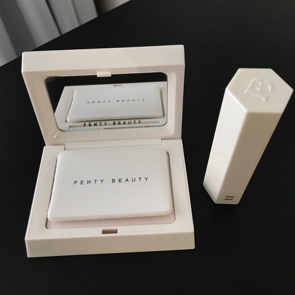 Fenty Beauty Powder and Brush